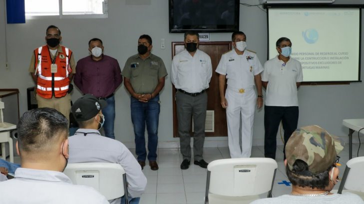 Fabricantes de redes de Guaymas se capacitan sobre protección de las tortugas marinas