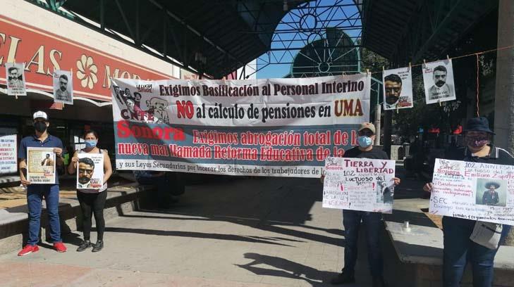 Maestros de la CNTE Sonora protestan por basificación en aniversario de Emiliano Zapata