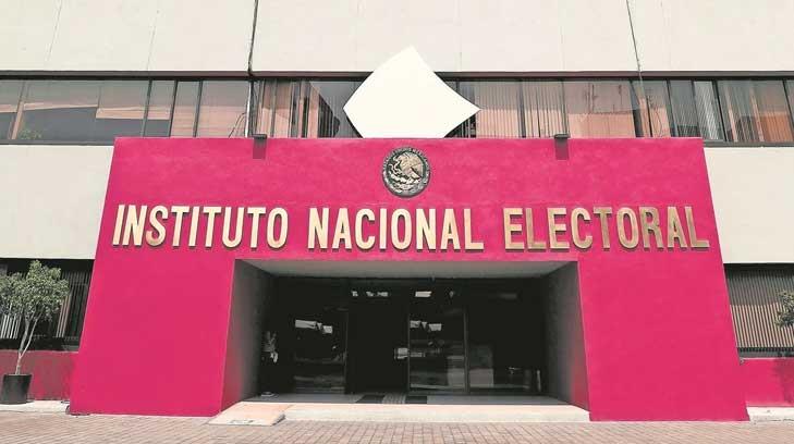 INE aprueba 5,821 mdp para los partidos en 2022
