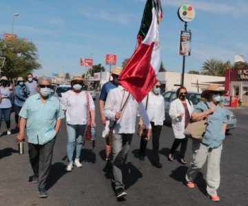 Personal de Salud de Obregón se une a la marcha nacional para su aplicación de vacunas