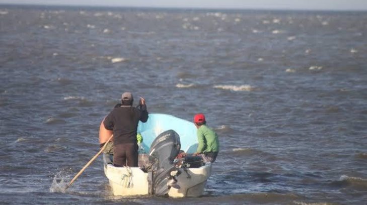 Tras desapariciones, capitanía de Yavaros exige a pesqueros contar con equipo de supervivencia