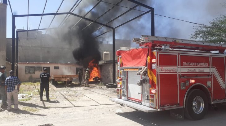 Reportan quema de llantas al norte de Hermosillo