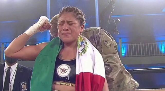 La mexicana Erika Cruz es la nueva campeona pluma de la AMB