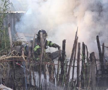 El olor a humo me despertó; incendio consumió su hogar en El Jito