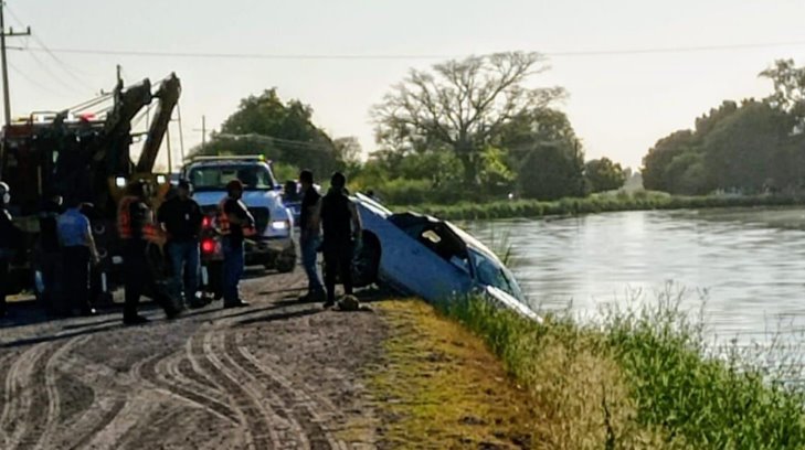 Canal Bajo en Ciudad Obregón cobra dos vidas tras accidente automovilístico