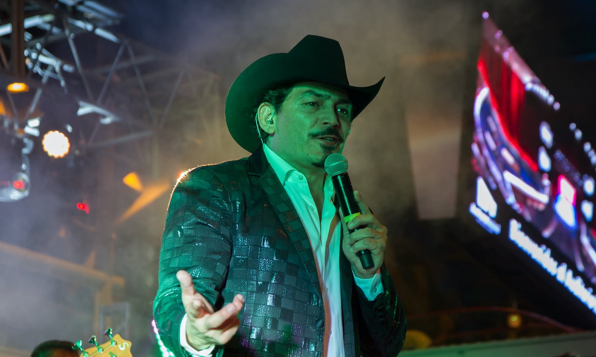 José Manuel Figueroa revive a Joan Sebastian