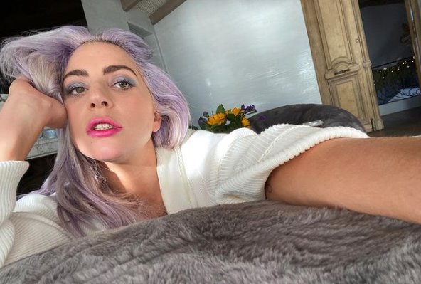 Lady Gaga reveló que a los 19 años quedó embarazada tras sufrir abuso sexual