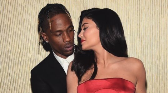 Kylie Jenner y Travis Scott regresaron como una pareja abierta