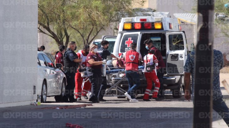 VIDEO | Agreden a balazos a un cliente fuera de un banco del García Morales