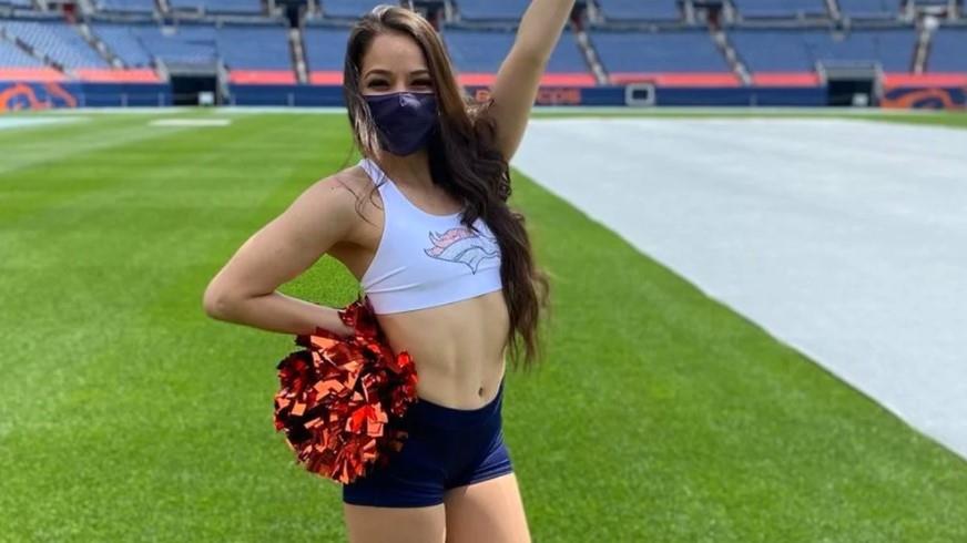 Ella es Daniela, la mexicana porrista profesional en la NFL