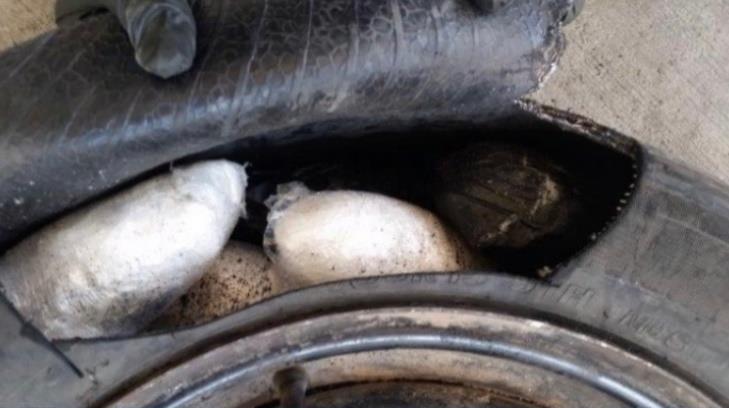 ¡Ya les gustaron las llantas! Aseguran droga escondida en neumáticos en garitas de Nogales