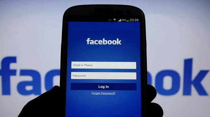 Facebook quiere desechar el celular