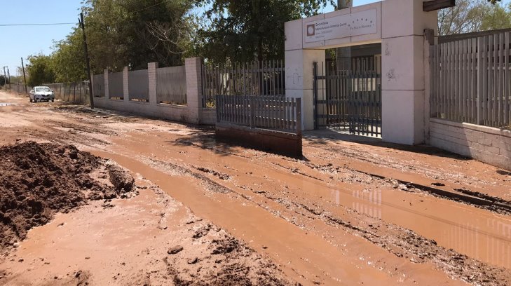 Servicios Públicos de Navojoa repara enorme fuga de agua