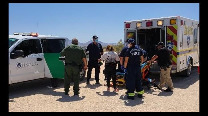 Patrulla fronteriza rescata a migrantes en el desierto de Arizona; un menor de edad estaba desmayado