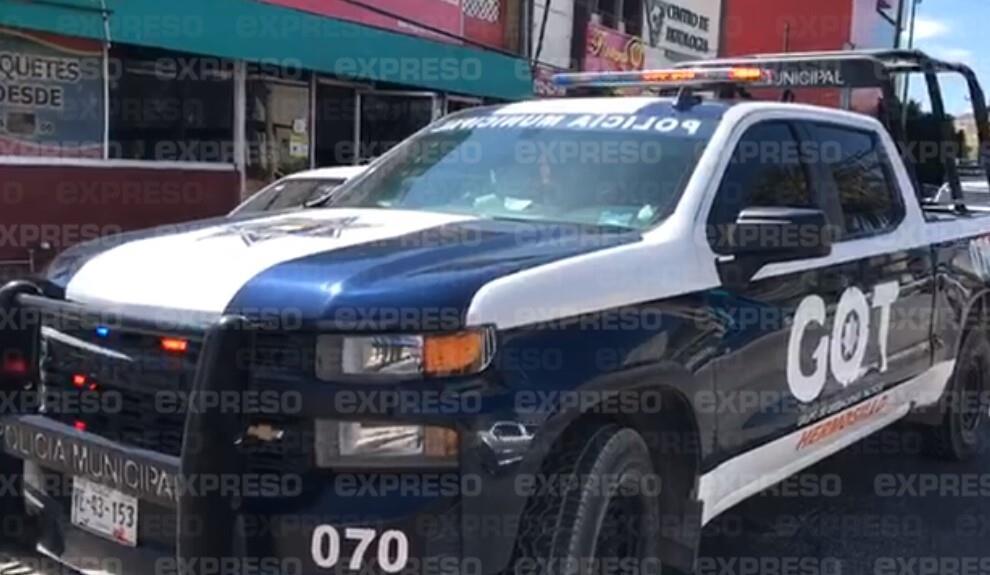 VIDEO - Hombres armados despojan de 300 mil pesos a hombre en pleno centro