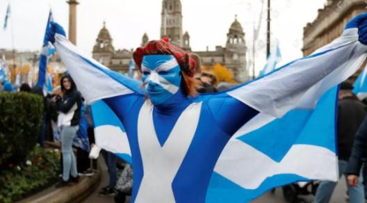 Escocia va por la separación de Reino Unido