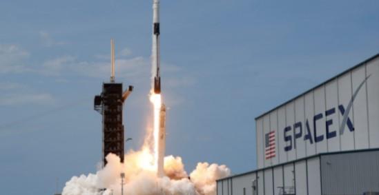 Google y SpaceX acuerdan impulsar la nube empresarial