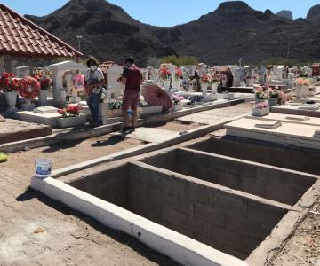 Sucias y sin agua lucieron las pilas del panteón Héroes Civiles en Guaymas este 10 de mayo