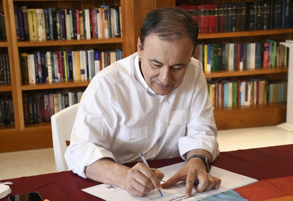 Alfonso Durazo presenta su declaración 3 de 3; se compromete con la transparencia