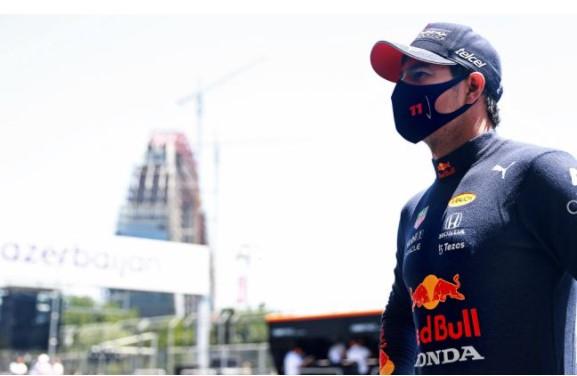 Checo Pérez va por otro año con Red Bull
