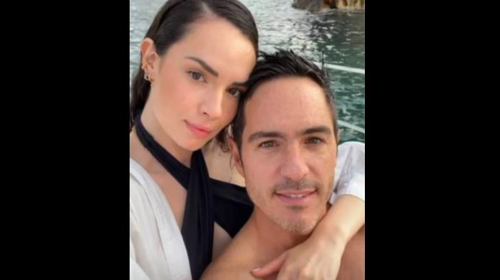 Mauricio Ochmann dice next y presume romance con Miss Sonora