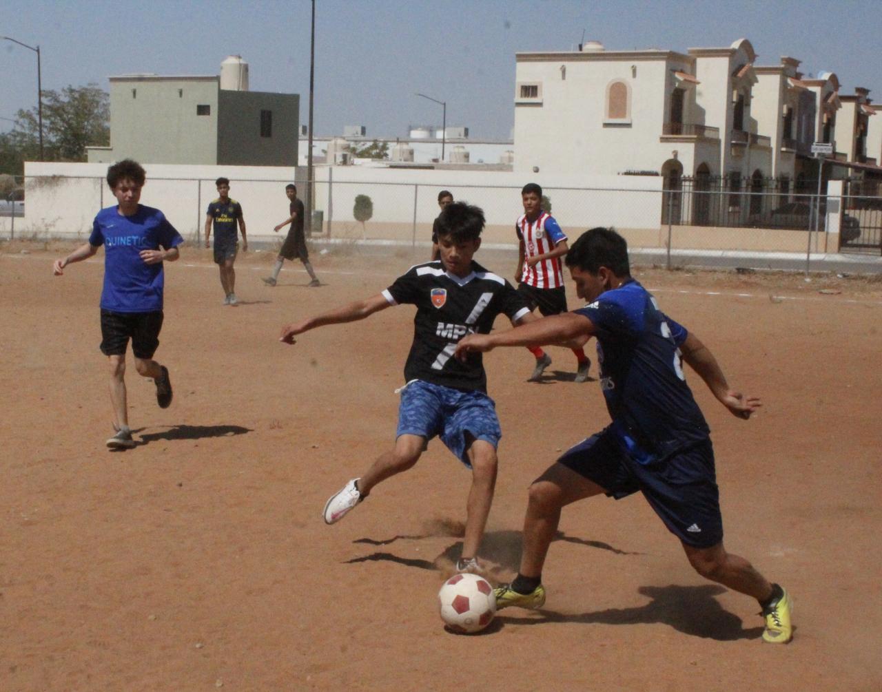 Avanzan las actividades en el Torneo de Futbol Juvenil Vida