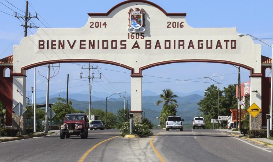 Badiraguato es un pueblo que tiene mucha suerte: AMLO
