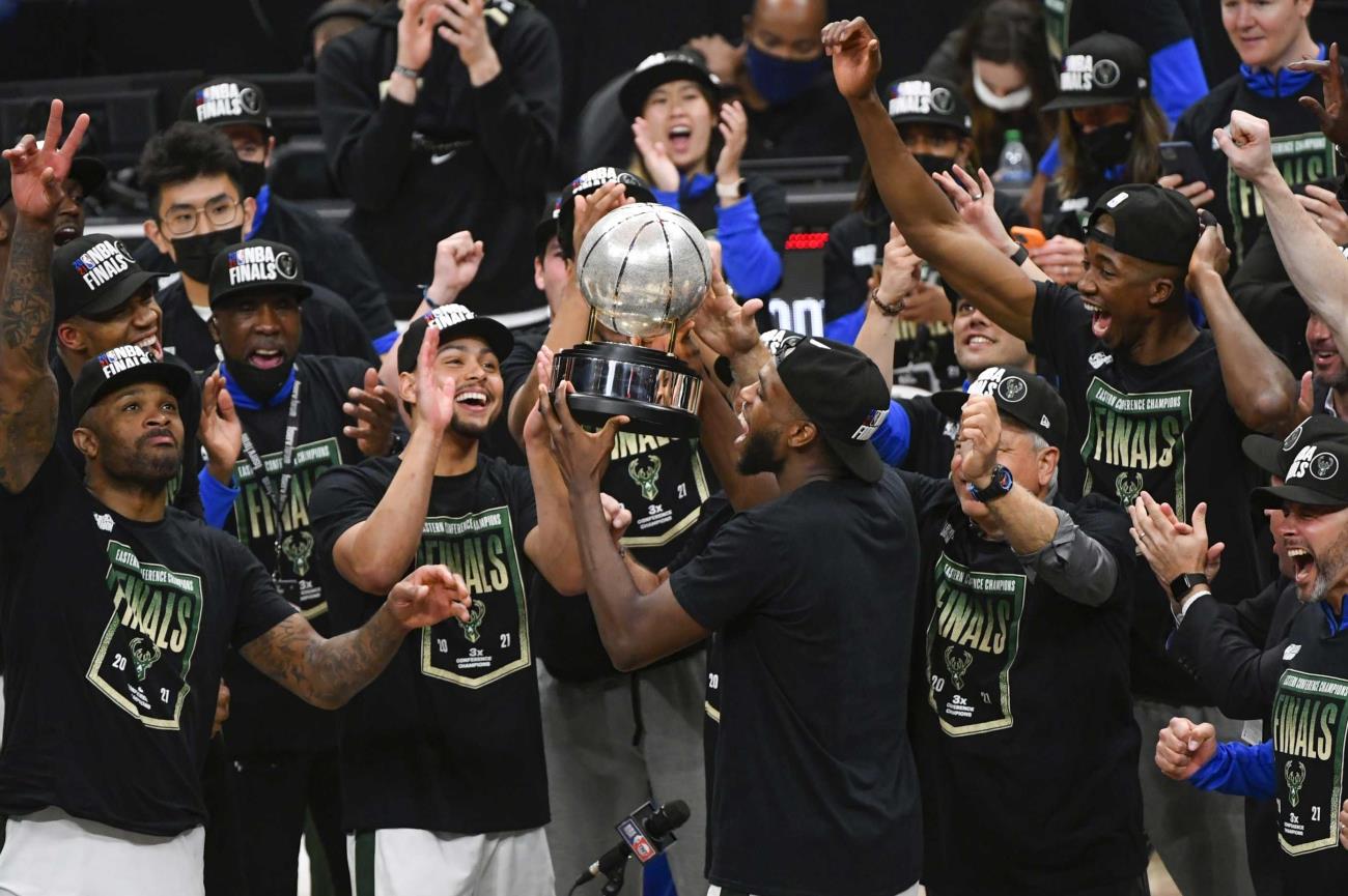 Bucks son campeones de la NBA tras 50 años