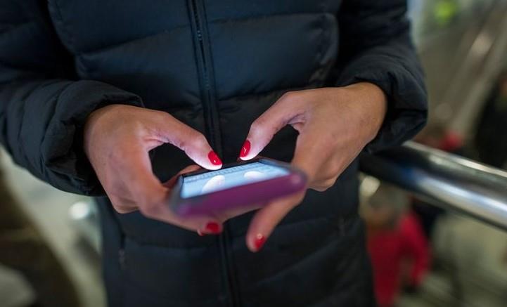 ¿Cómo saber si tu celular está siendo espiado?