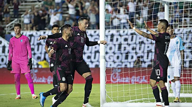 México golea a Guatemala con doblete de Funes Mori