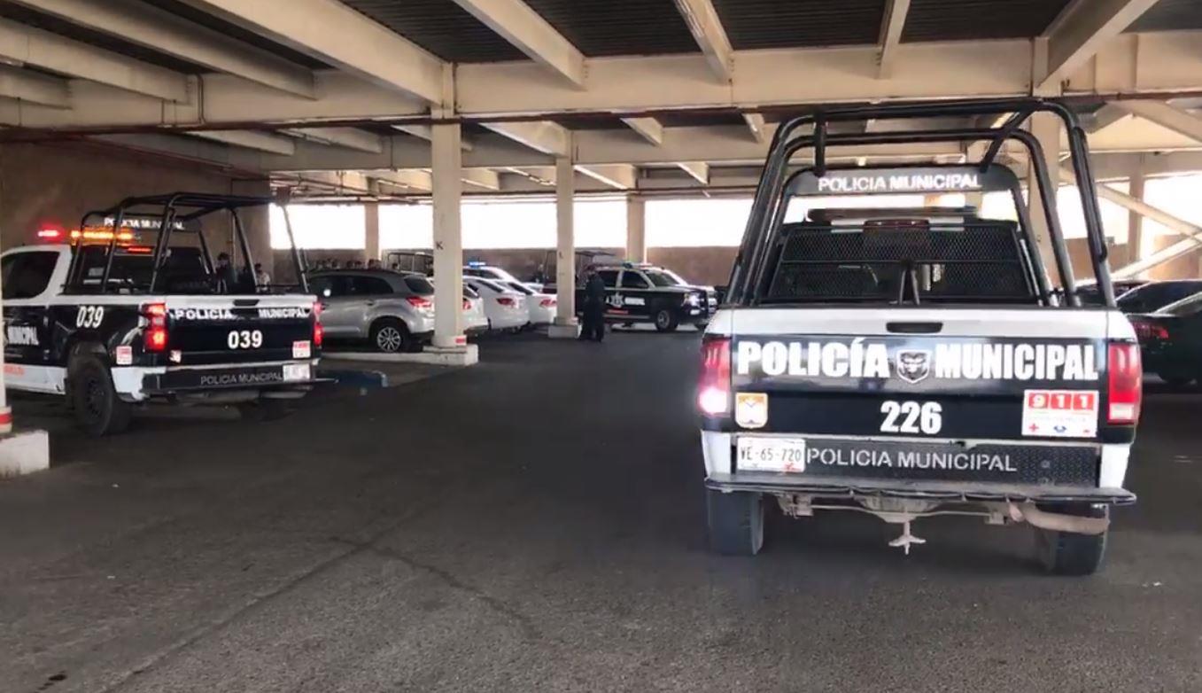 Persecución de película termina en estacionamiento de Mall en Hermosillo