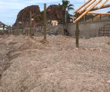 Todavía no se termina de construir y la Playa Incluyente ya tiene problemas