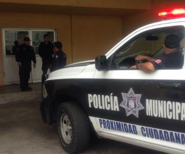 Ya no quiero vivir; policías y paramédicos evitan que Mario se aviente de un cerro en Nogales