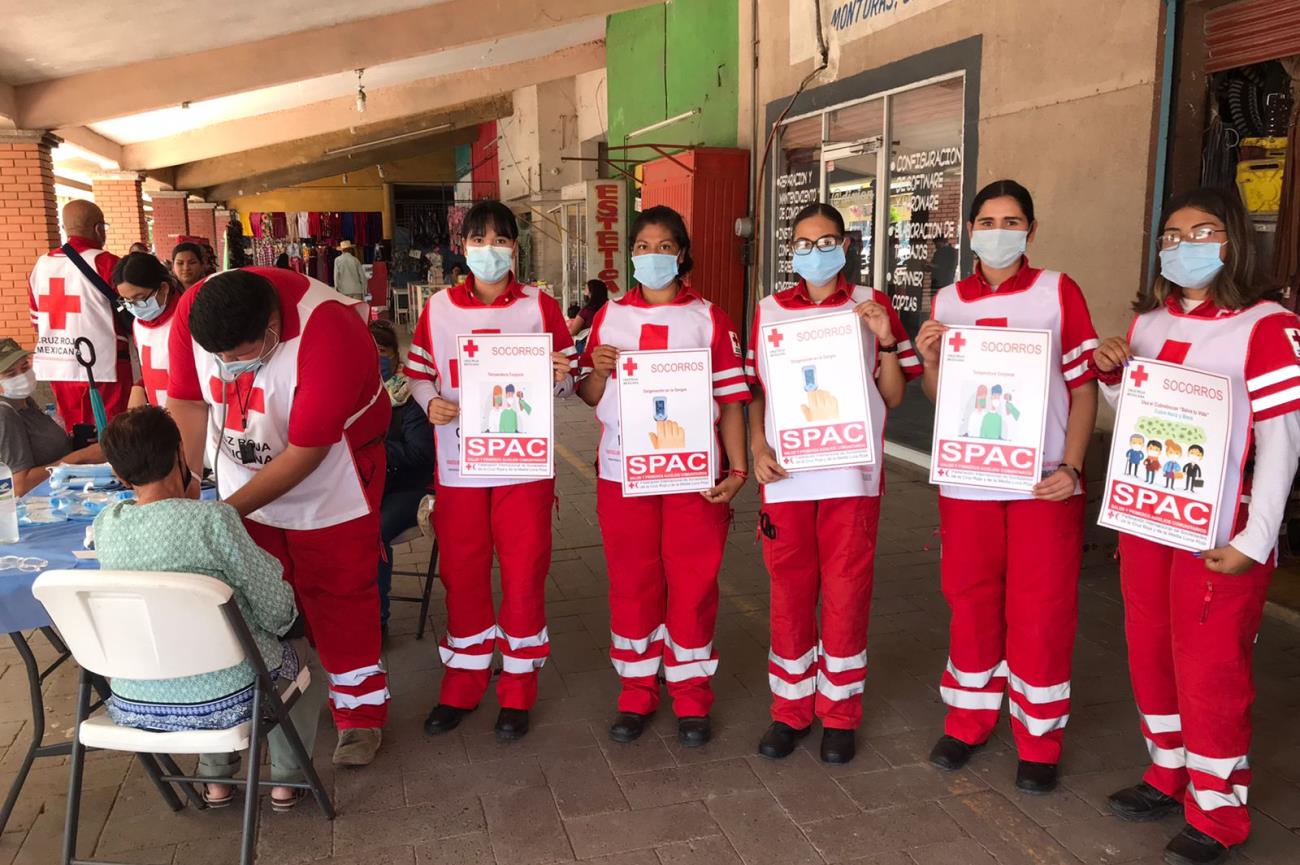Cruz Roja Navojoa se hace presente en el mercado