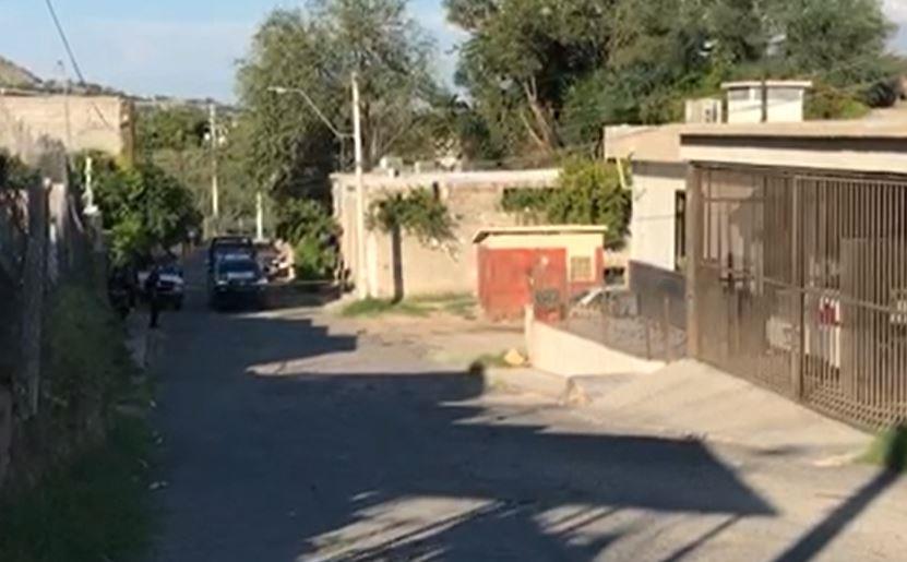 VIDEO - Rafaguean vivienda e incendian carro en La Matanza