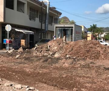 Incumplen promesa en Guaymas; la obra de la calle Yáñez no tiene para cuando