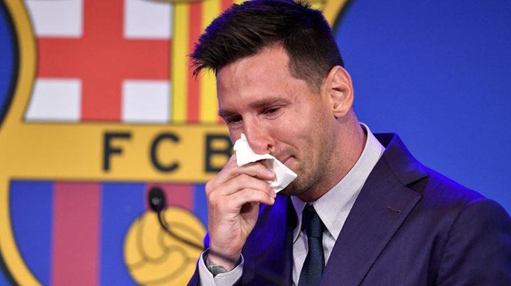 Entre lágrimas, así fue la despedida de Messi del Barcelona