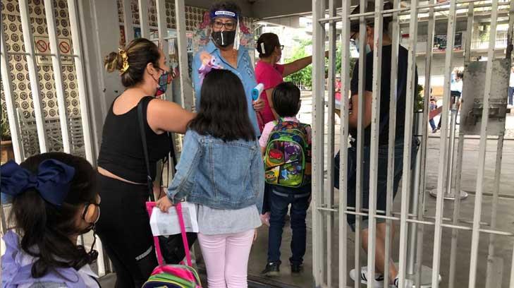 Van 350 alumnos contagiados por Covid desde el regreso presencial a Sonora: Salud