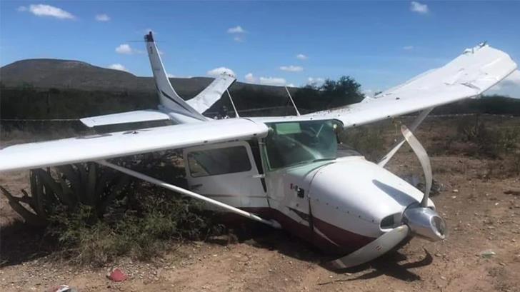 Avioneta aterriza de emergencia en municipio de Castaños, Coahuila
