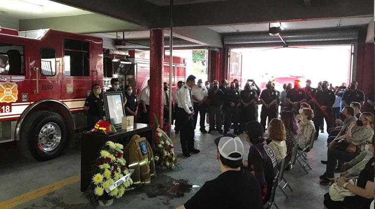 Rinden homenaje al bombero voluntario Leonardo García