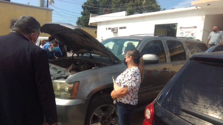 Presidente de Empalme recibe incompleta la camioneta que usó el ex alcalde Genesta