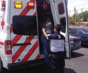 Gran carambola deja lesionados a 5 conductores en Nogales