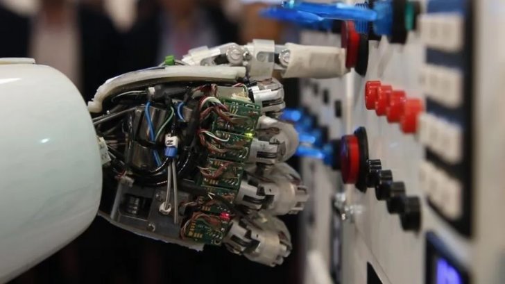 Empresas aumentan inversiones en inteligencia artificial: OCDE