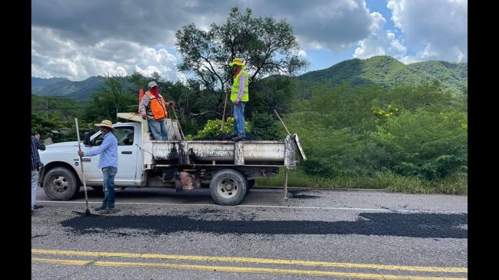 Inician trabajos de rehabilitación de la carretera Álamos-Navojoa
