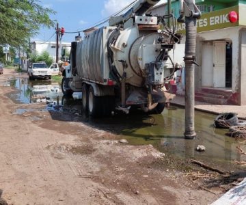 Tras manifestación de vecinos, Oomapas Cajeme succiona la Laguna Mariscal