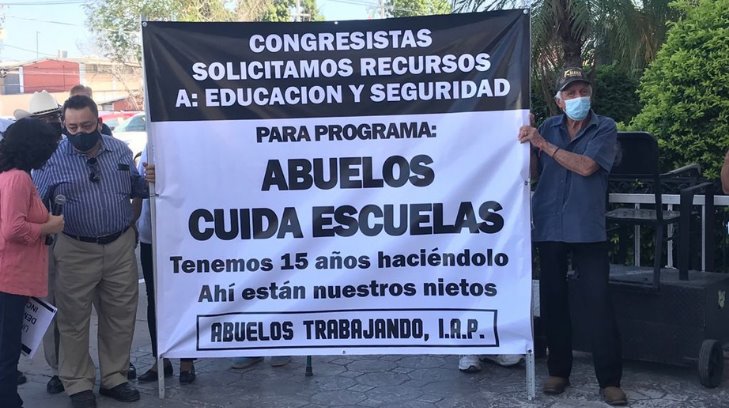 Que sepan que estamos dispuestos: Los Abuelos cuida escuelas solicitan que se reactive el programa