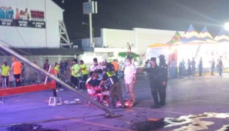 Cae juego mecánico en feria de Nuevo León, reportan varios heridos