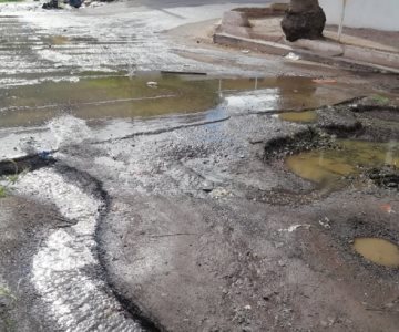 Ya tienen un año con olores insoportables de aguas negras en Guaymas Norte