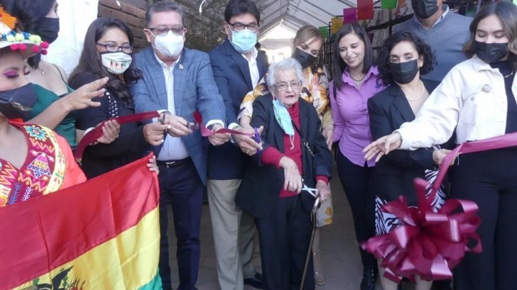 Embajador de Bolivia inaugura Feria del Libro en Nogales