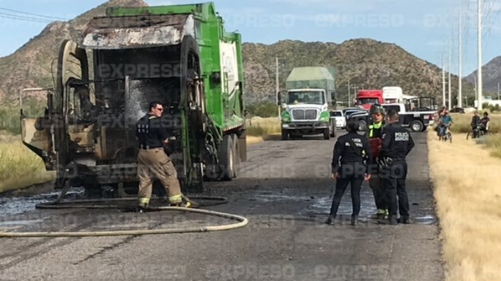 Registran incendio de un camión de basura al norte de Hermosillo
